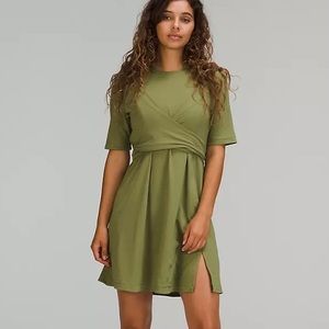 Lululemon Cotton Wrap front T-shirt dress. Size 6. Bronze green. Like new.